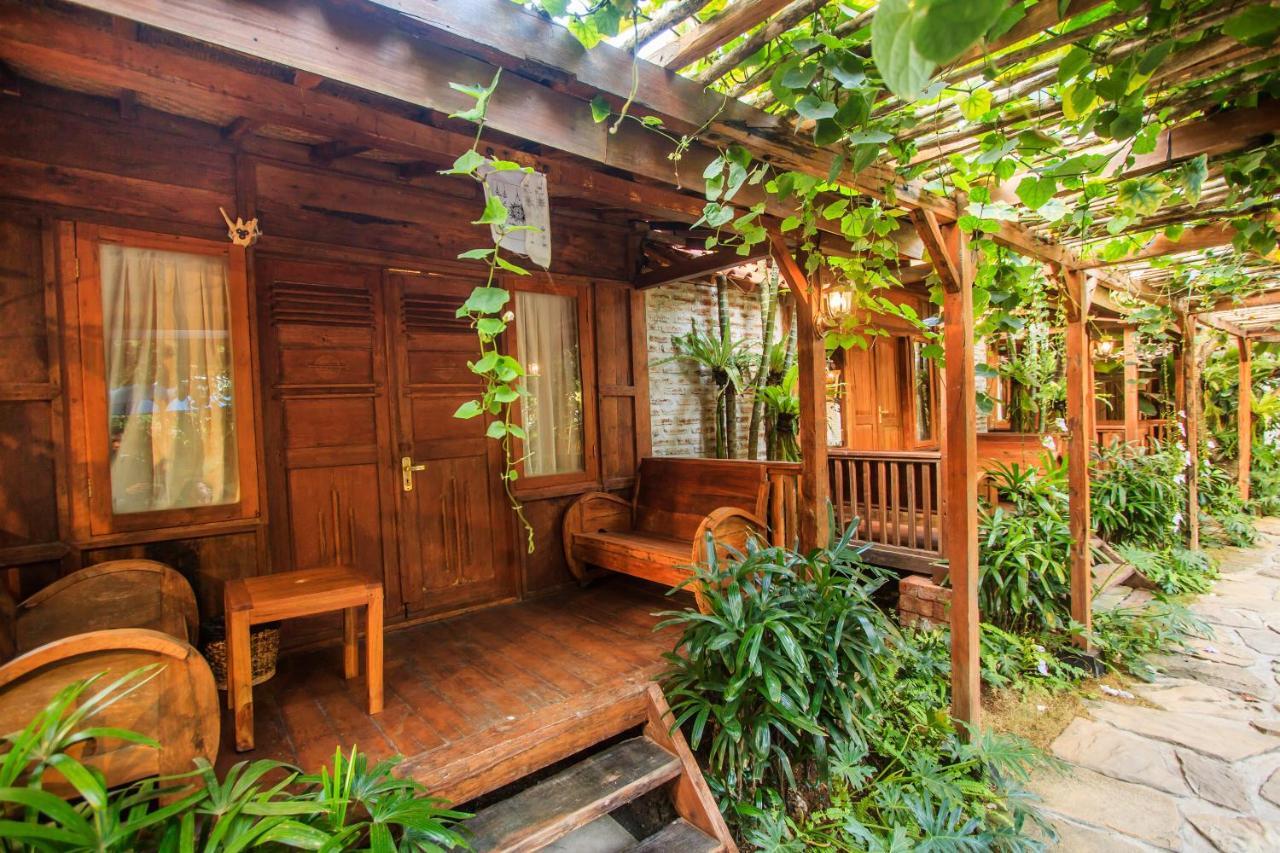 Bening Hut And Spa Семиняк Екстериор снимка
