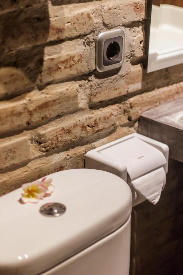 Bening Hut And Spa Семиняк Екстериор снимка