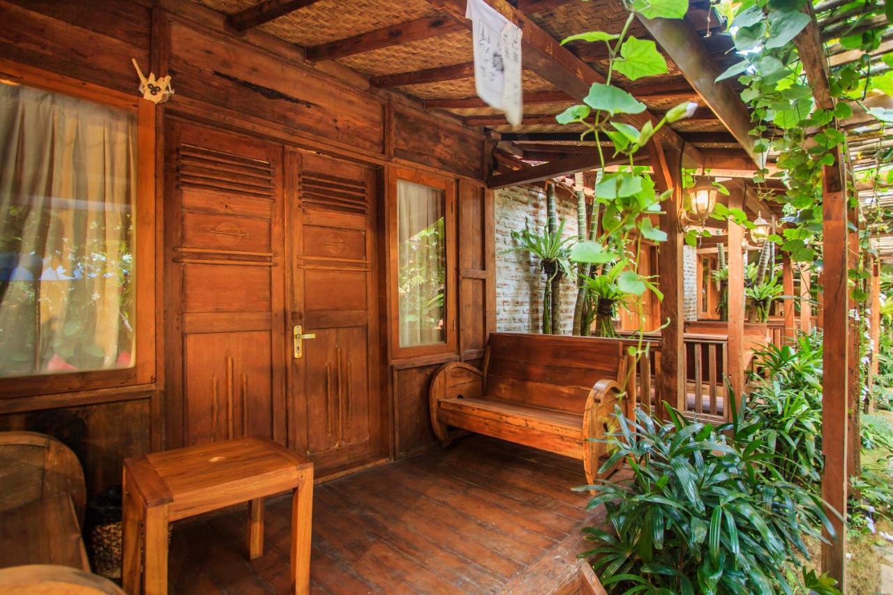 Bening Hut And Spa Семиняк Екстериор снимка