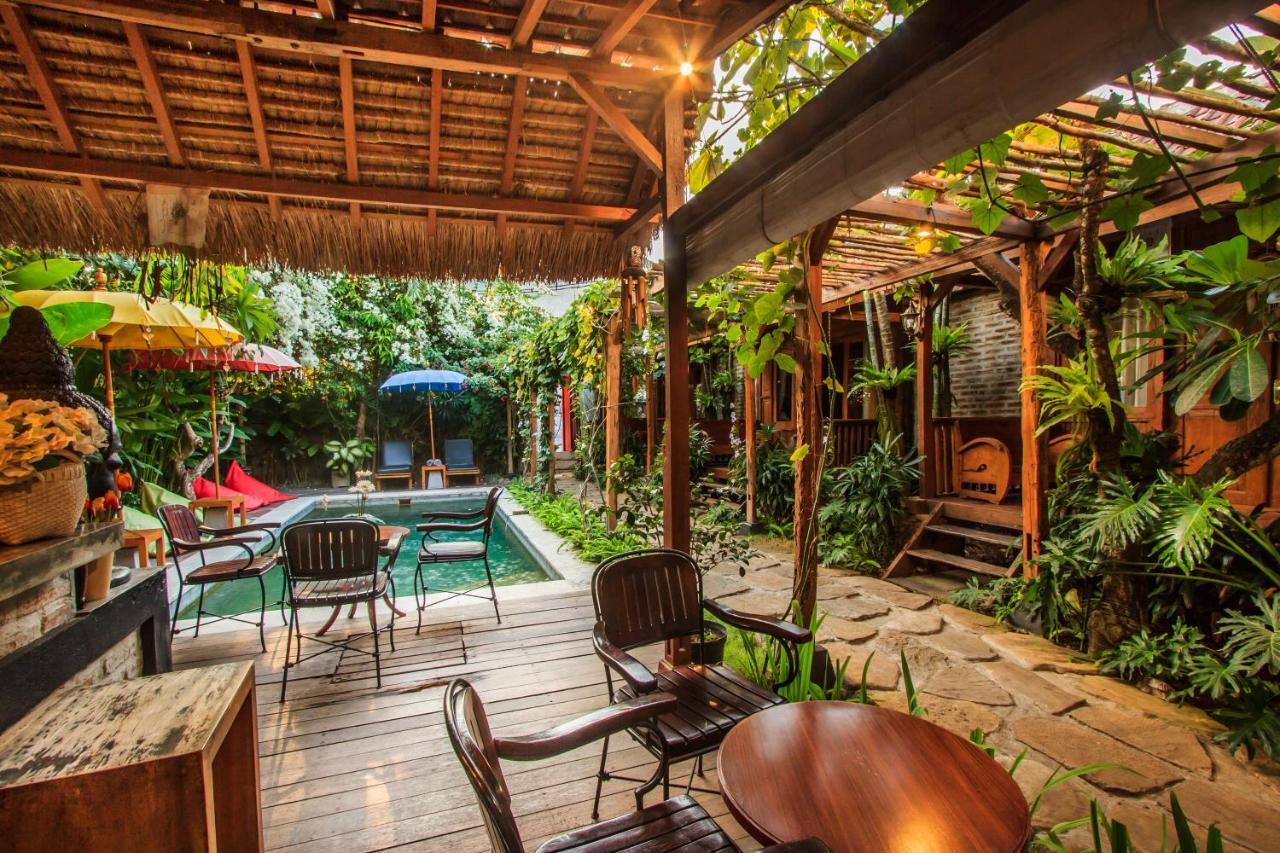 Bening Hut And Spa Семиняк Екстериор снимка