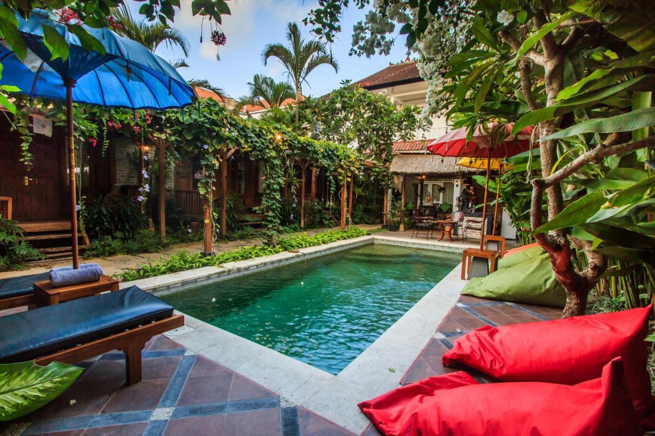 Bening Hut And Spa Семиняк Екстериор снимка